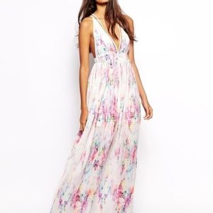 Oh My Love maxi dress sz M, NWT